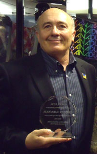 Jean-Paul Richard with his award